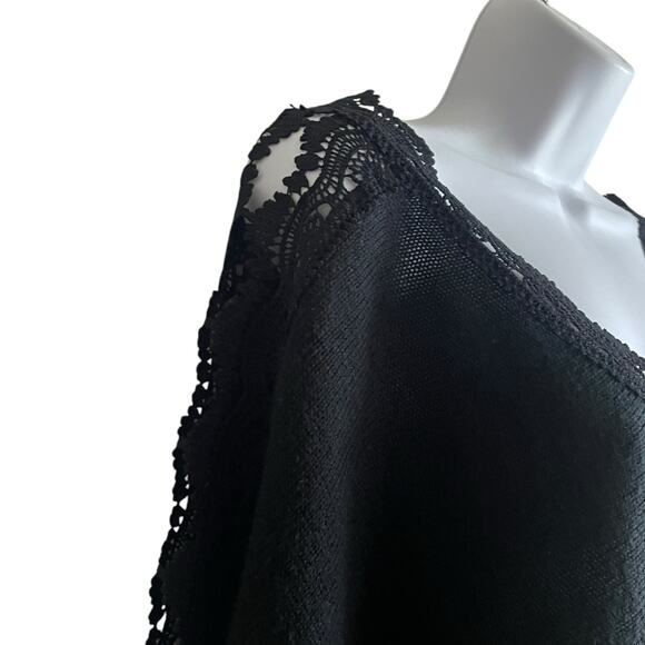 Cato Women Tunic Sweater 22/24 Black Crochet Lace Cut Out Sleeve Whimsigoth Boho - Picture 4 of 15